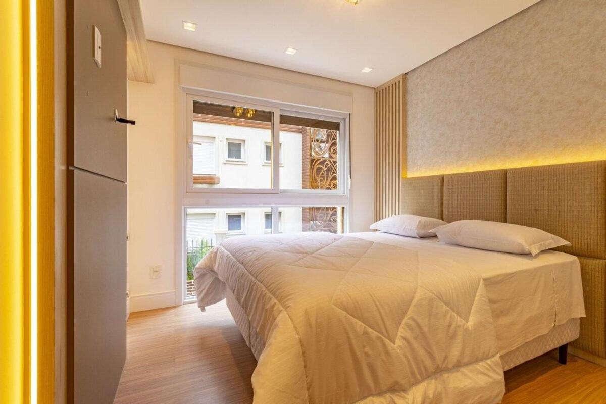 Rosa Edificio Bellagio Canela Com Infraestrutura Completa Leilighet Eksteriør bilde